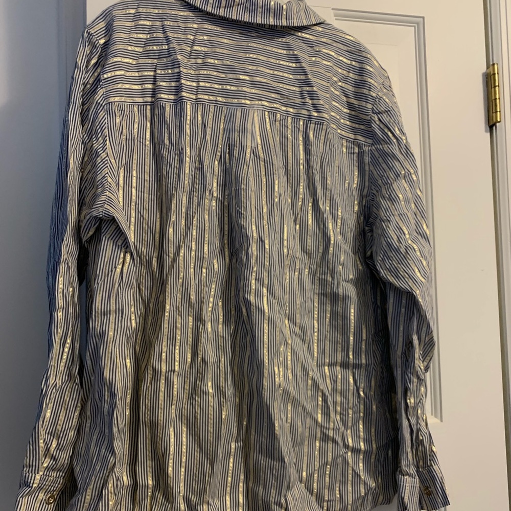 NWOT! Dressbarn Westport Button down Blouse - Picture 3 of 3